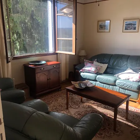Holiday home Bruyeres, Myrtilles Et Monedieres En Correze, 1